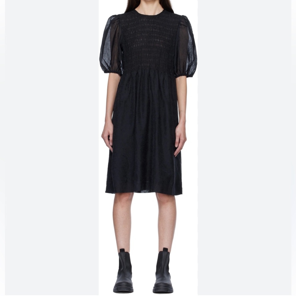 GANNI Crinkled Georgette Midi Dress. Size 40  USA 8/10 . Color black .